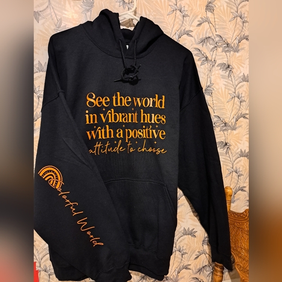 Hoddie - Picture 1 of 1